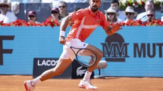 德约科维奇最新训练被拍到缠绷带，法网前景不被名宿看好